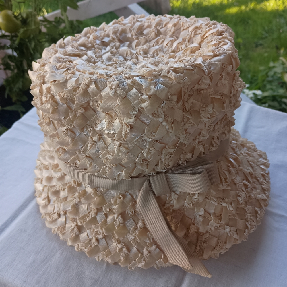 Exquisite Vintage 1950s-60s Cream Textured Woven Hat w/Original Box - Picture 12 of 12